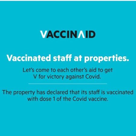 Vaccinated Staff - Oyo 3523 Gong Corner Homestay Kuta Lombok Eksteriør bilde