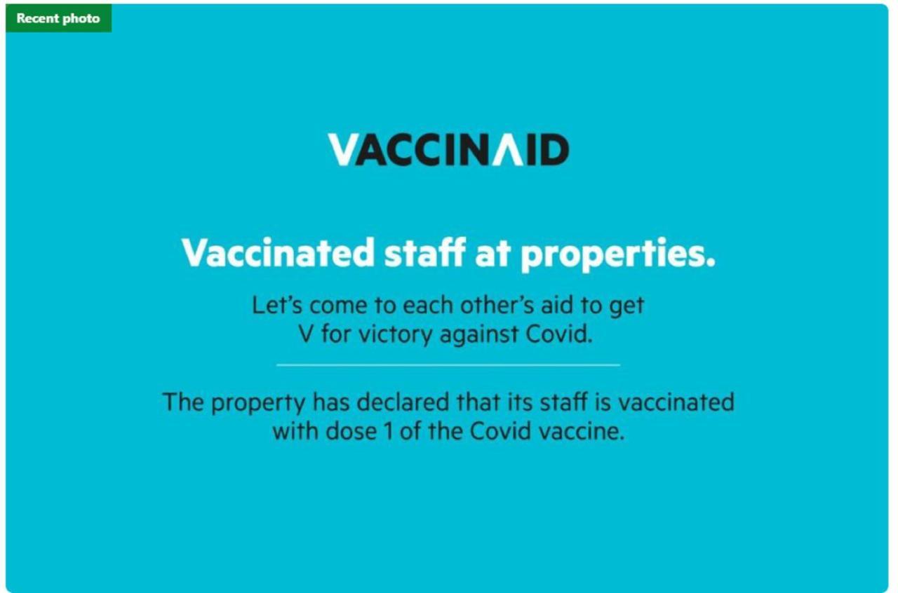 Vaccinated Staff - Oyo 3523 Gong Corner Homestay Kuta Lombok Eksteriør bilde
