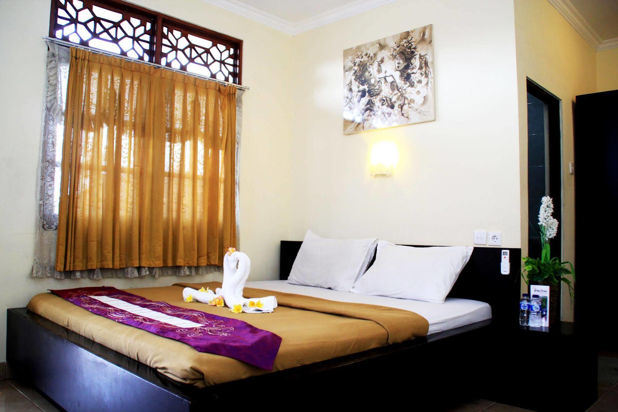 Vaccinated Staff - Oyo 3523 Gong Corner Homestay Kuta Lombok Eksteriør bilde